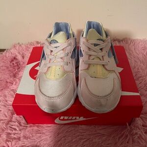 Pastel-Colored Nike Sneakers for Toddler Girls